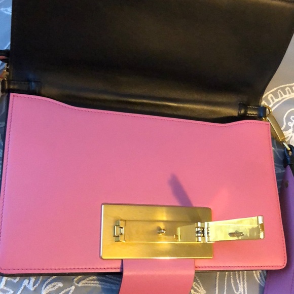 Sale! New Authentic Prada floral bag - Picture 12 of 16